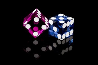 Domino QQ table with four players and tile layout